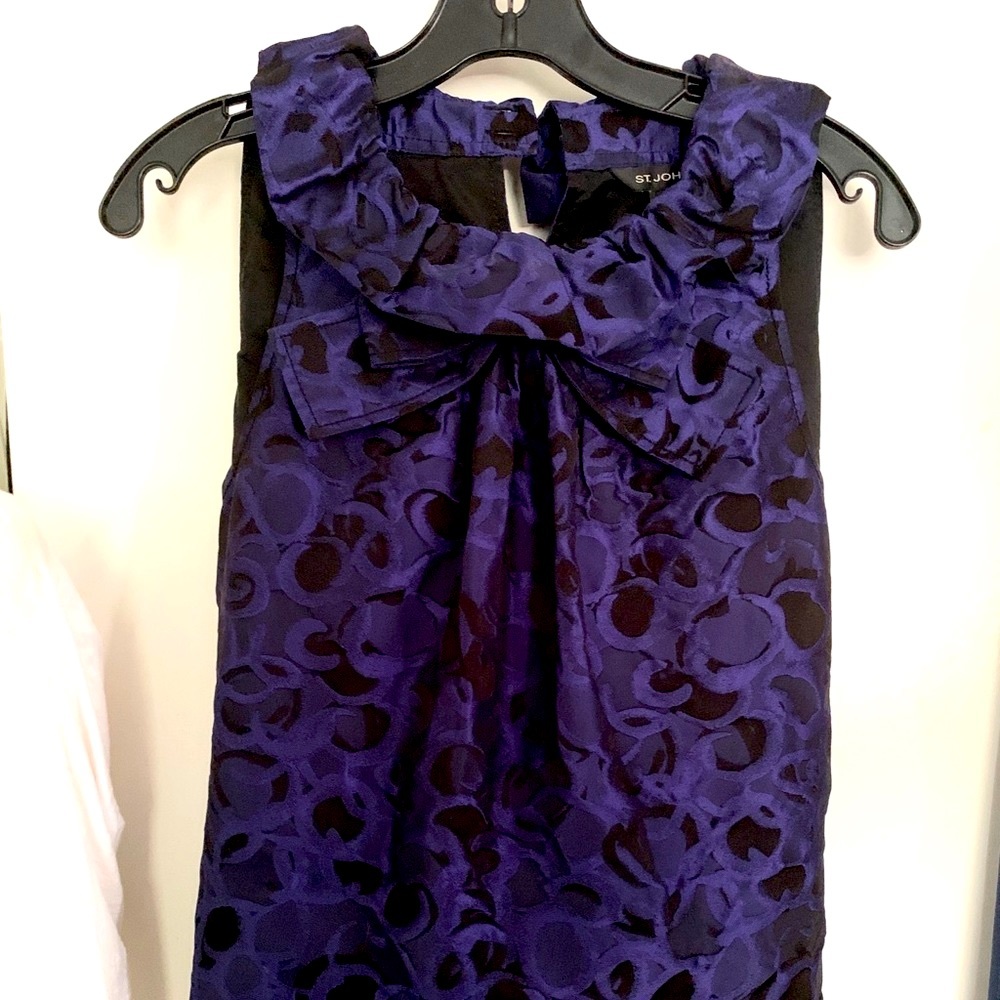 St John top